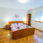 La Vie Apartment